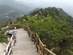 -罗田薄刀峰风景区