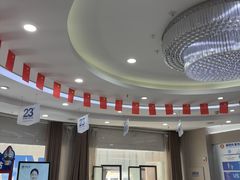 -咿呀口腔(光谷分院)