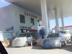 -中国石化益特诺加油站
