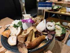 -一朵菌·野生菌探索家火锅(南亚店)