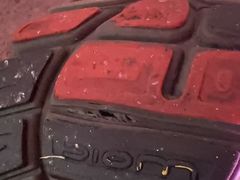 -京伟修鞋洗鞋奢侈品皮具护理店