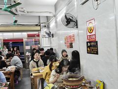 -威邵鸡煲(西华路总店)