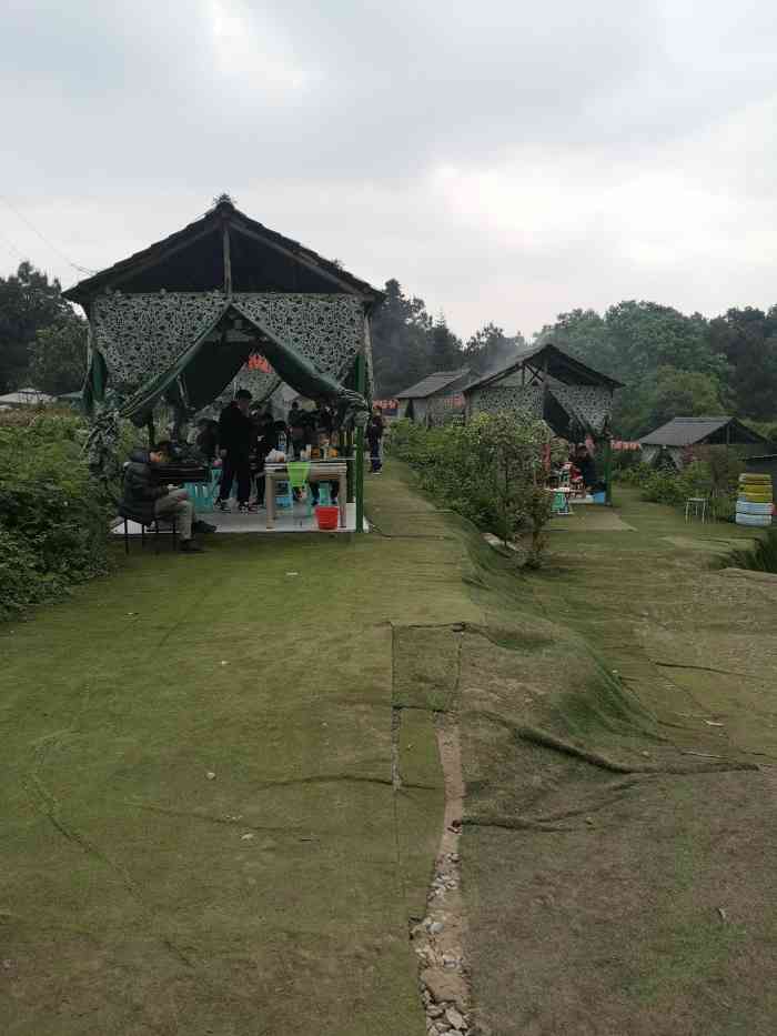 虾钓烧烤营-"带着小朋友来云篆山钓鱼,意外发现还可以钓.