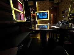 -K+全国连锁KTV(绿地缤纷天地店)
