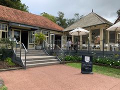 -Cornwall Park Bistro
