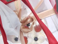 -红宝石·鲜奶小方·海派西点房(联洋店)