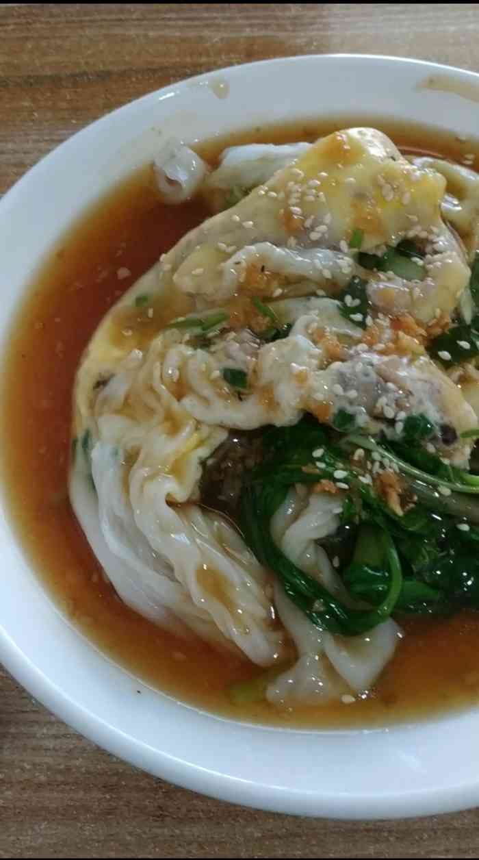 方记米浆粿卷肠粉-"第一次吃梅汁粿卷[调皮]也是第一次听说呢.