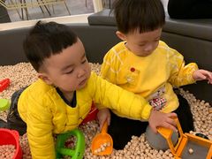 -Lilliput·粒粒堡亲子餐厅(嘉定宝龙店)