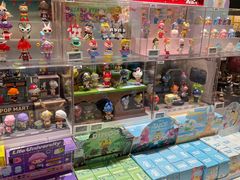-泡泡玛特POPMART(石景山万达店)