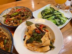 -蜗牛的家旅行主题云南菜餐厅.小酒馆(护国寺店)