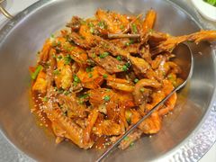 -张大师鸭爪爪特色干锅(南湖店)