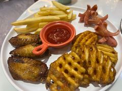 人气小吃拼盘-丽莎沙拉轻食餐厅(国贸店)