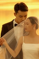 -AOROA·奥洛拉婚纱摄影·旅拍·礼服