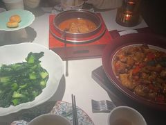 -千百味红餐厅·非遗江西菜(绿地双子塔总店)