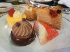 -广州花园酒店-凌璇阁360度高空海鲜自助餐CAROUSEL