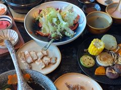 -雾山韩式烤肉·海南糟粕&椰子鸡火锅·海景餐厅(三亚绿发山海天JW万豪酒店)