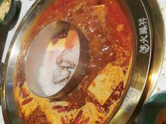 -炙爱鮮貨火锅(中东砂之船店)