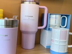 -星巴克臻选(莘庄仲盛店)