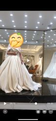 -拉瑞娜LaReine婚纱礼服高级定制