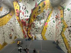 -问山MountQuest攀岩馆