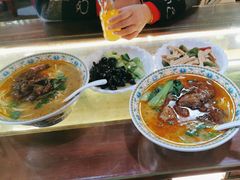 -金杨拉面王小吃面馆·牛三宝面·红烧牛肉粉