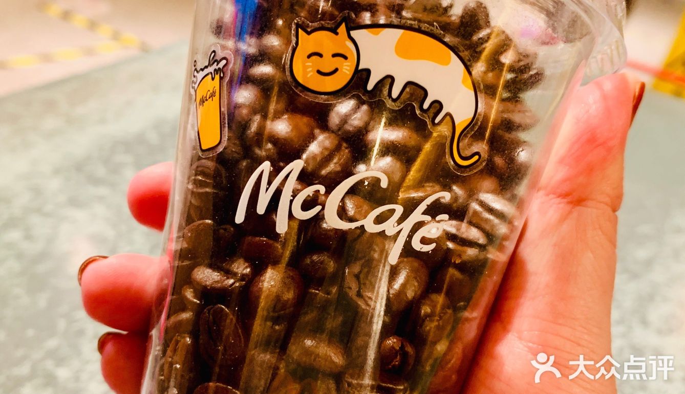 九月的第一杯拿铁☕️，好喝到冒泡☁️