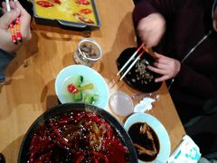 -黄尚皇小龙虾-螃蟹-烧烤工坊(皇后公园店)