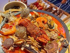 -鸣记脆皮烤鱼·海鲜烤鱼(三八广场店)