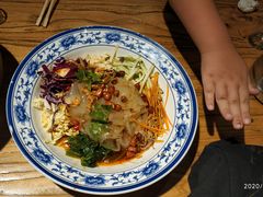肉丝拉皮-老地方农家菜(昌黎一店)