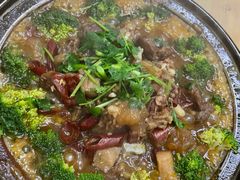石锅牛筋-潼南太安名鱼•特色江湖菜 太安鱼