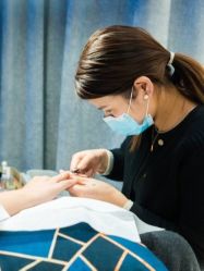 -爱空间美睫健康美甲