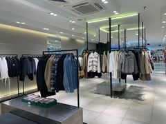 -王府井百货(中州中路店)