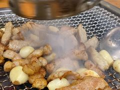 -肉甲韩国木炭烤肉(新壹街1店)