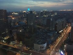 -上海龙之梦万丽酒店