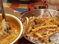 -万能料理屋(钟鼓岭路店)