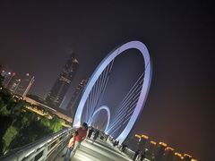 -南京眼步行桥
