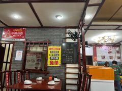 -湖南人家湘菜馆(镇江路店)