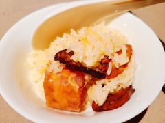牛肝菌香肠鸡油煲仔饭-荣轩(新荣记环球金融中心店)