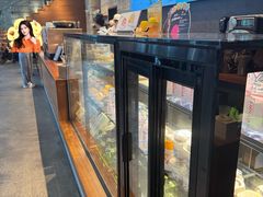 -星巴克臻选(广州高德置地秋广场店)
