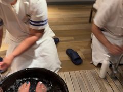 -Let’s Relax Spa(MBK)