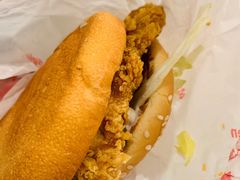 经典麦辣鸡腿汉堡-麦当劳(启迪香山店)