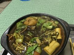 -鼎香砂锅店