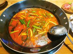 -贵厨酸汤牛肉(汇金星力城店)