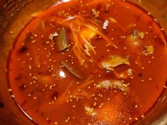 -成都你六姐·牛肉冒菜(信泰中心商场店)