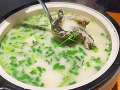 石里蹦煲汤-丹江渔村(望京店)