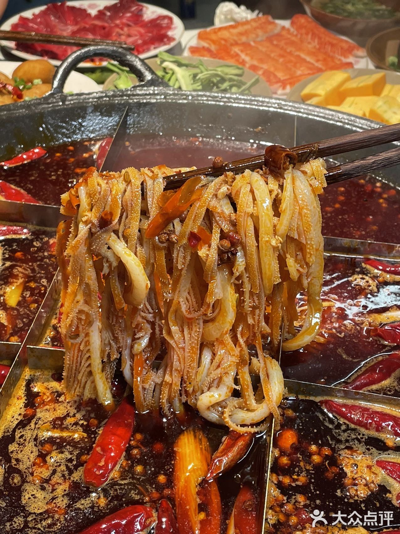 为了这个毛肚包虾滑，我愿意来重庆无数次‼️