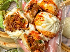 -李与白包子铺(桐梓林店)