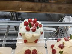 -花花卷卷·鲜食蛋糕(静安久光百货店)