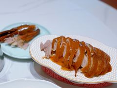 -梅利汴京烤鸭•开封豫菜地标店(东司门店)