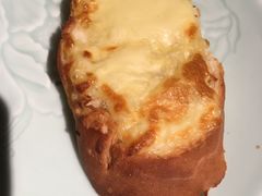 芝士面包-小广寒电影艺术餐厅(小广寒经三路店)